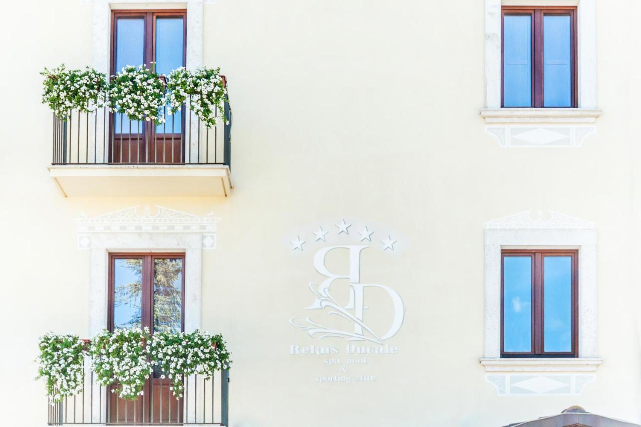 Relais Ducale Spa & Pool بيسكوكوستانزو المظهر الخارجي الصورة